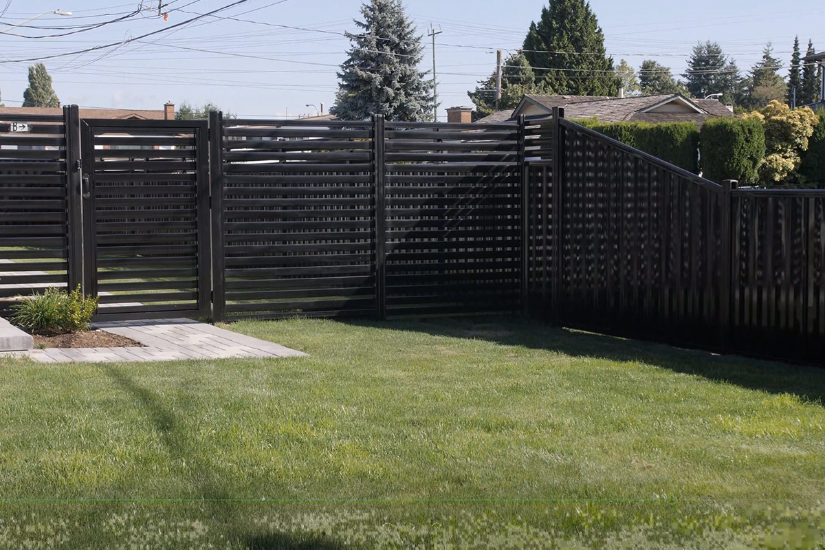 steel privacy fence