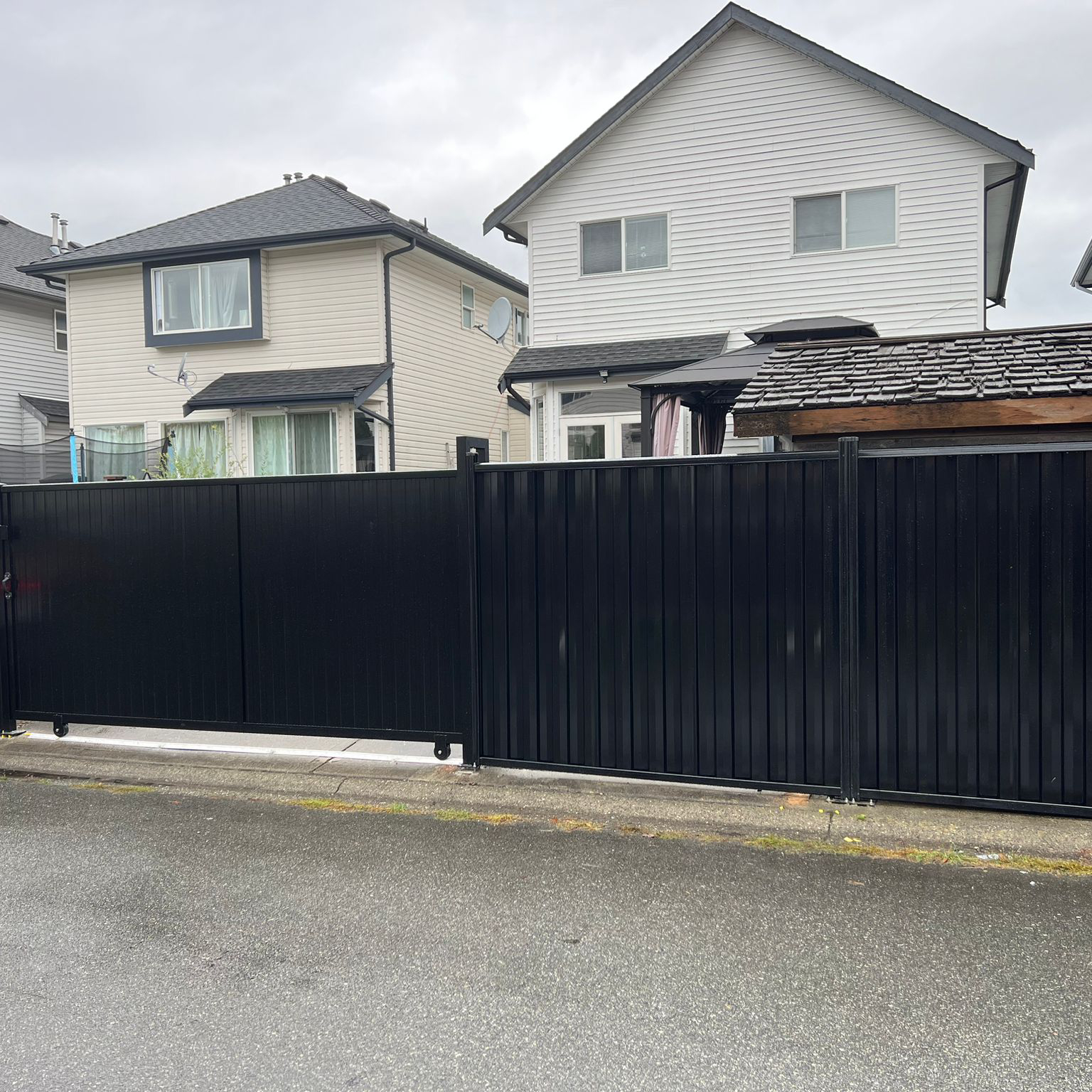 metal fence panels